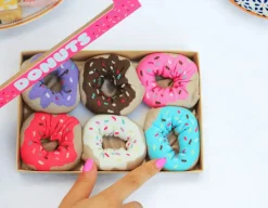 Donuts - Six Odd Socks<United Odd Socks Best