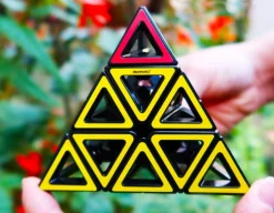 Hollow Pyraminx - Can You Solve It?<Recent Toys Clearance