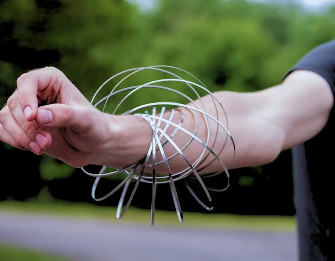 Infinity Loop Flow Rings - Kinetic Marvel!<Funtime New