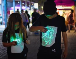 Interactive Glow T-Shirt - Black age 5-6<Illuminated Apparel Online