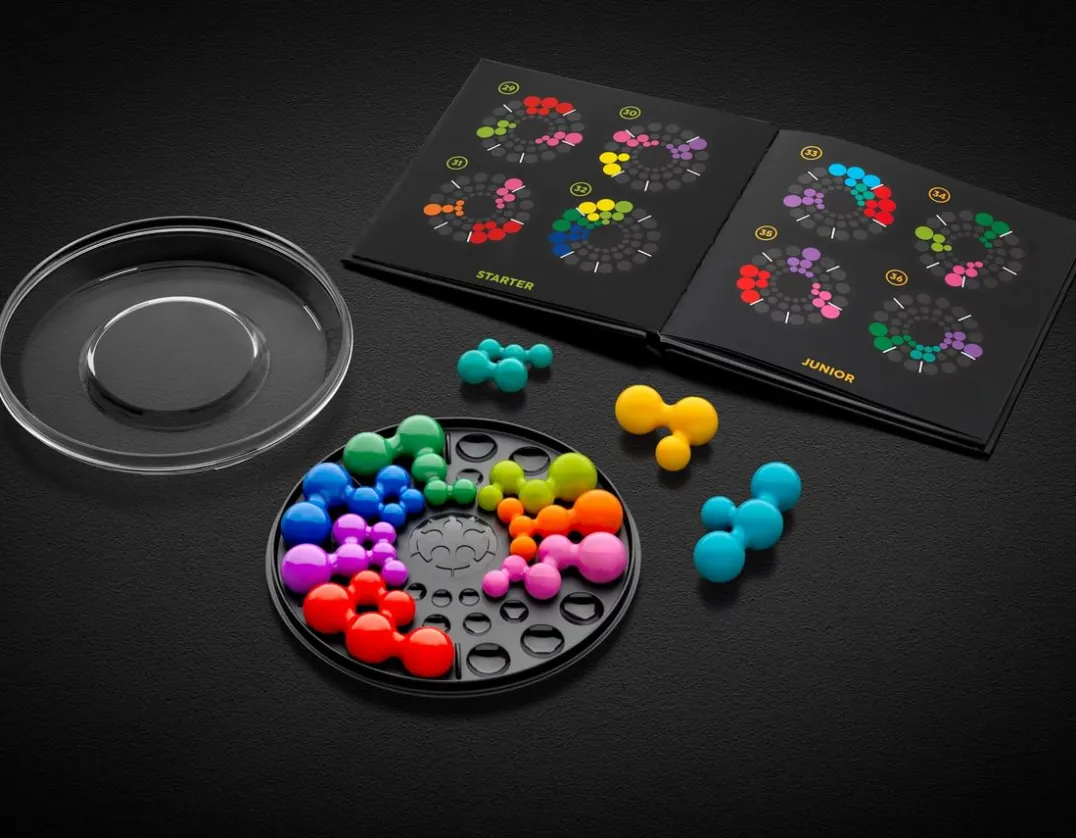 IQ Circle - 120 Logic Challenges<Smart Games