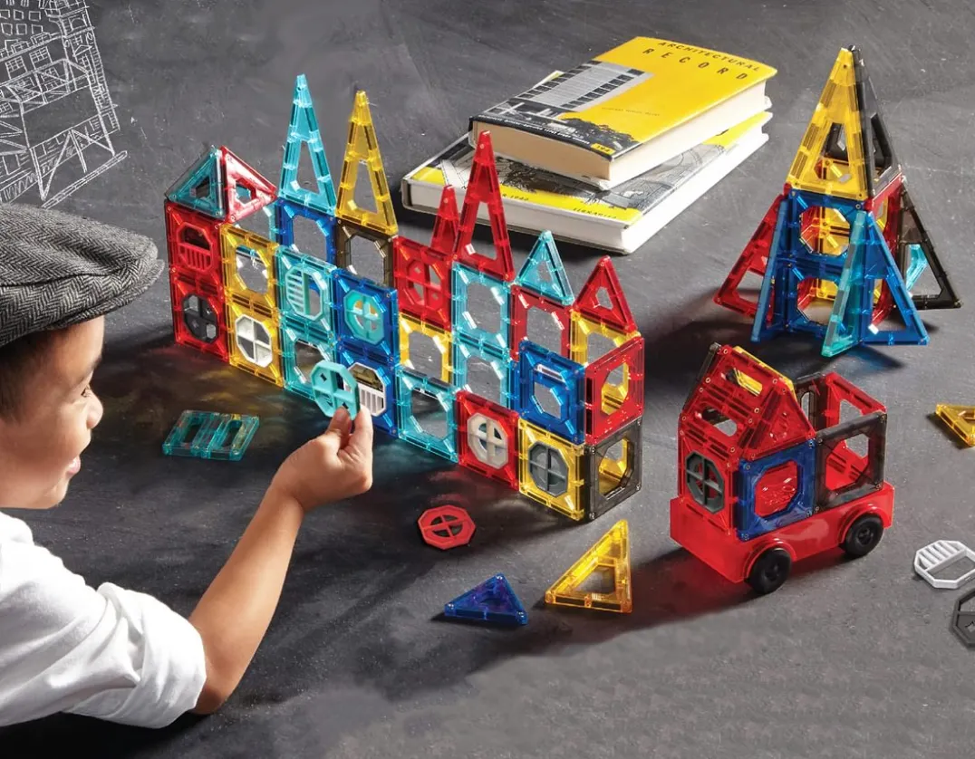 Magnetic Tile and Truck Set - 43 Pieces<FAO Schwarz Outlet
