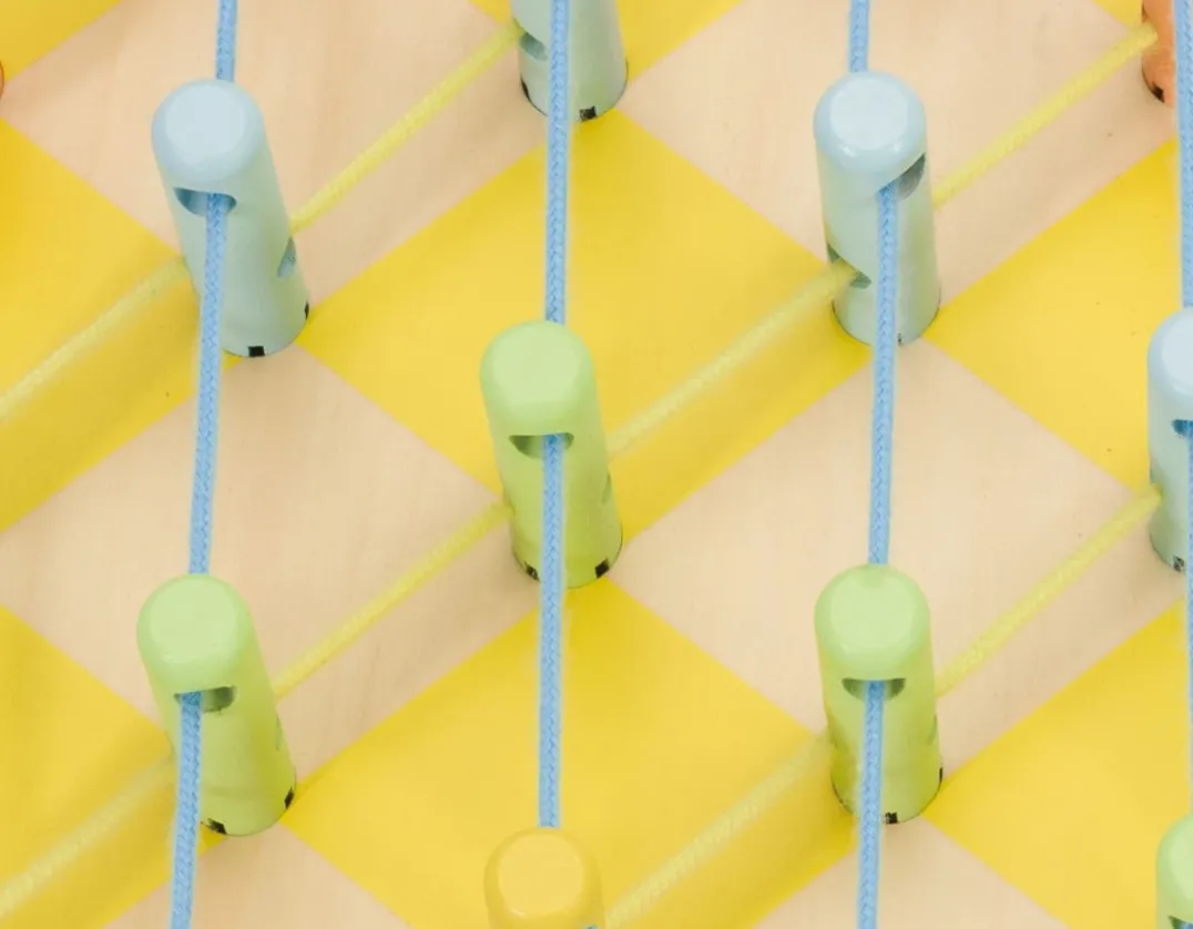 Pineapple Linking Game - Natural Wood<Classic World Hot