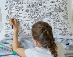 World Map Pillowcase - Doodle Your Own<Eat Sleep Doodle Online